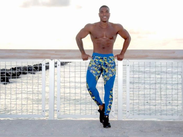 How to wear tights correctly?