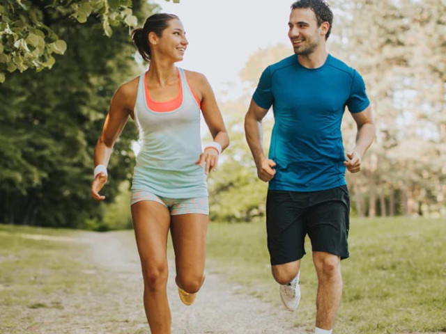 How to choose sportswear for outdoor activities?
